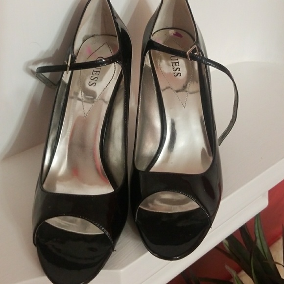 Shoes - Ladies Shoes